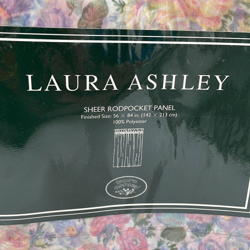 - Vintage Laura Ashley Blouson Valance and Sheer Rodpocket Panel Floral Set - Picture 5 of 8